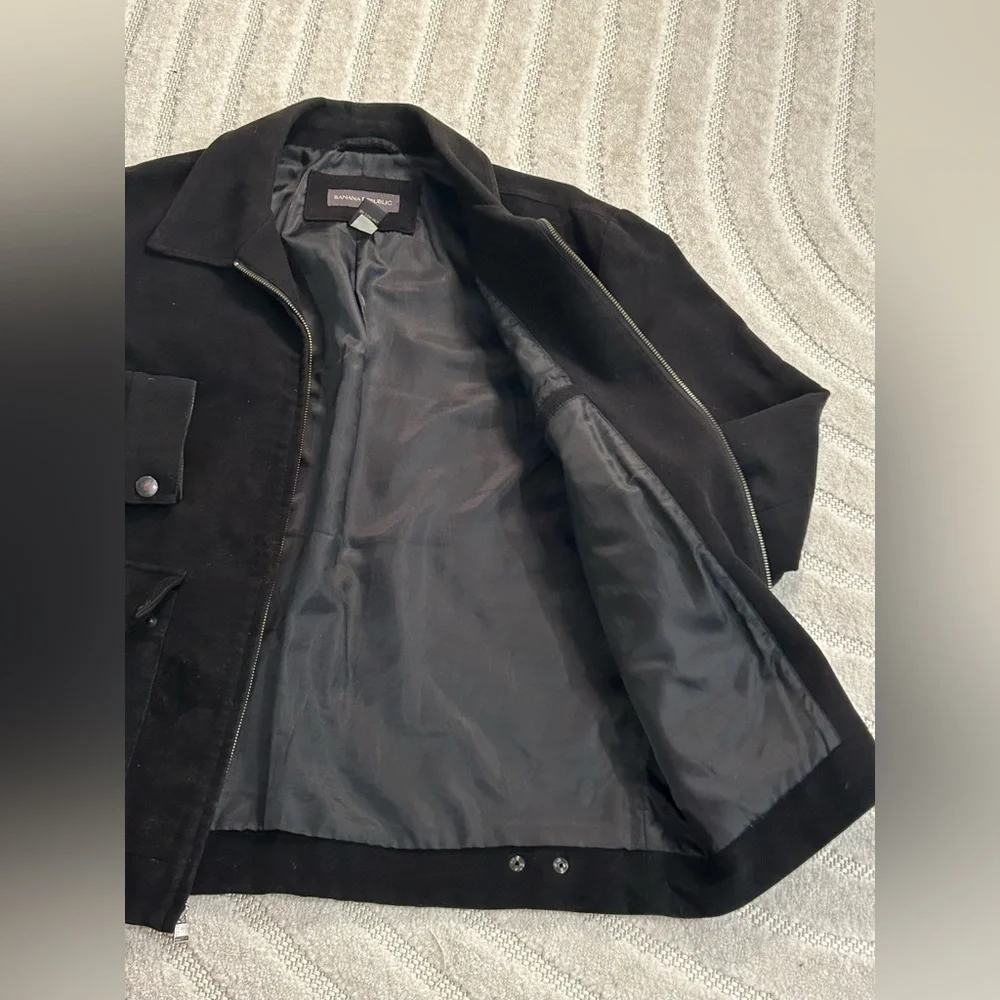 Vintage Banana Republic Men’s Collared Bomber Zip-up Jacket in Black - L